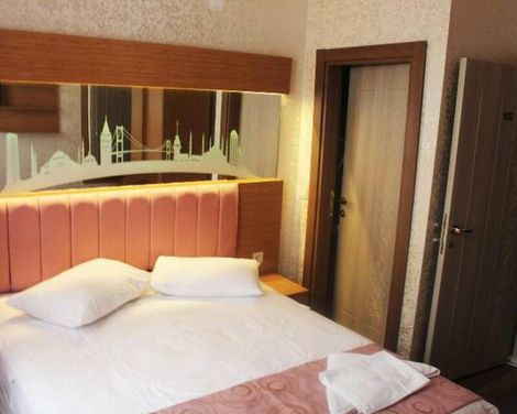Hotel Megaron
