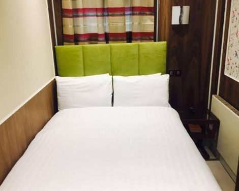 Cheshire Hotel