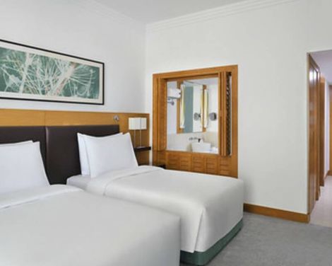 Mövenpick Hotel Jumeirah Beach