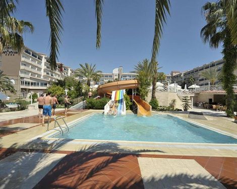 Seaden Corolla Hotel