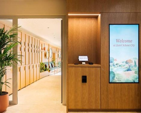 Hotel Schani City