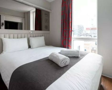 Point A Hotel London Liverpool Street-0