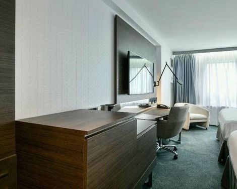 DoubleTree by Hilton Ottawa Downtown