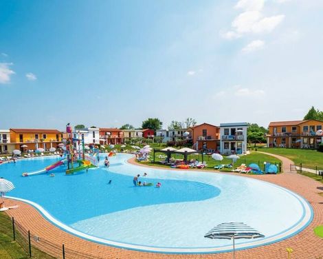 Gasparina Village-0