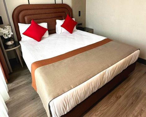 Edition Old City Boutique Hotel