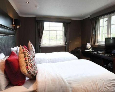 Eglinton Arms Hotel, Premier Collection