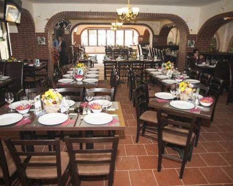 West Plaza Hotel