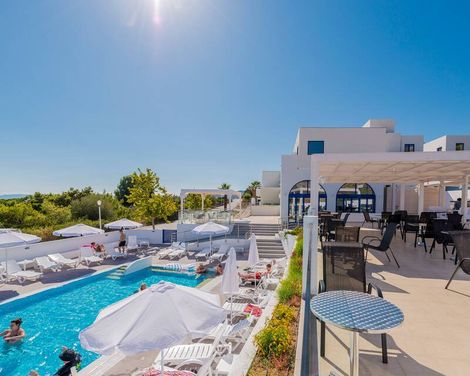 Eagles Nest Hotel