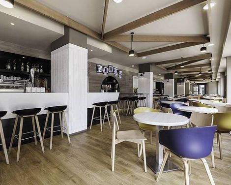 Aparthotel Compostela Suites-0