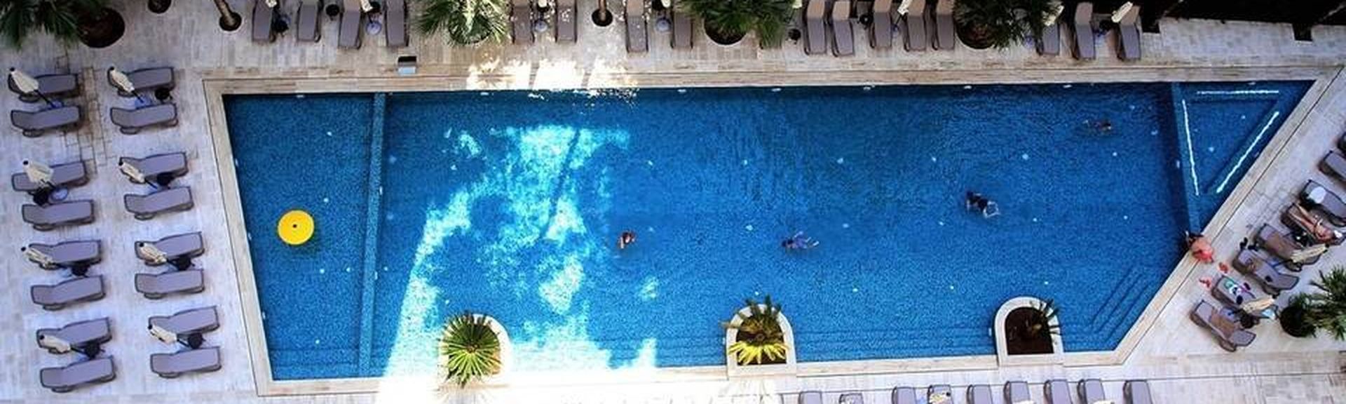 Durres Bay Hotel
