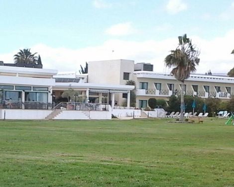 Natura Beach Hotel & Villas
