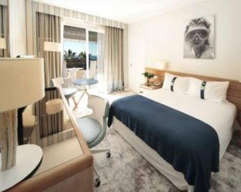 Holiday Inn Nice - Saint Laurent du Var-1
