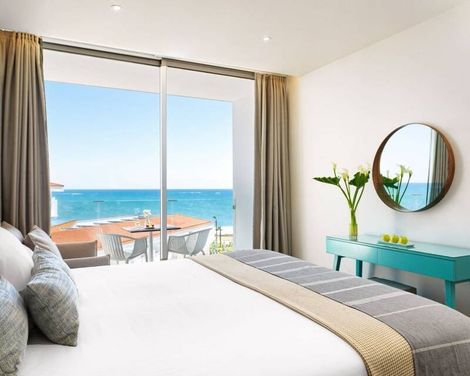 Leonardo Plaza Cypria Maris Beach Hotel & Spa