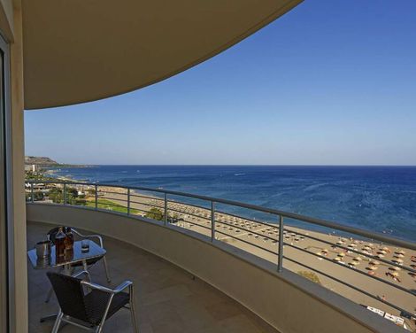 Pegasos Deluxe Beach Hotel