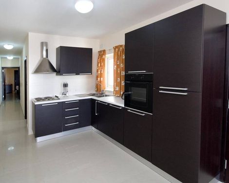 Bayview Hotel & Apartments