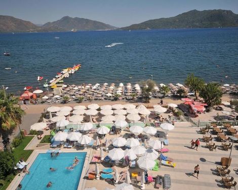 Pasa Beach Hotel