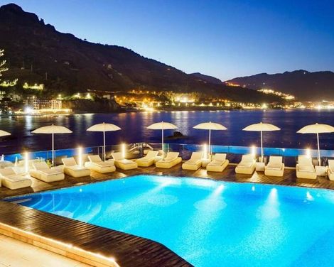 Atlantis Bay