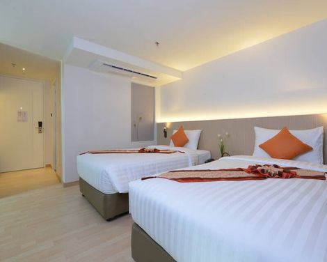 Le D'Tel Hotel & Conference