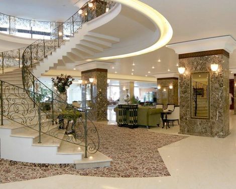 The Palace Hotel