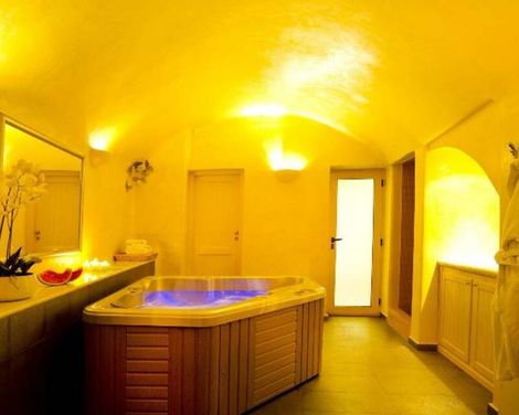 Astra Suites
