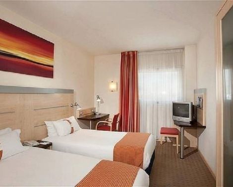 Holiday Inn Express Madrid - Alcorcon-0