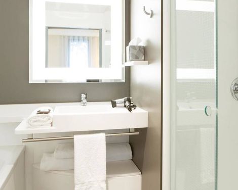 B&B HOME Rueil-Malmaison Gare