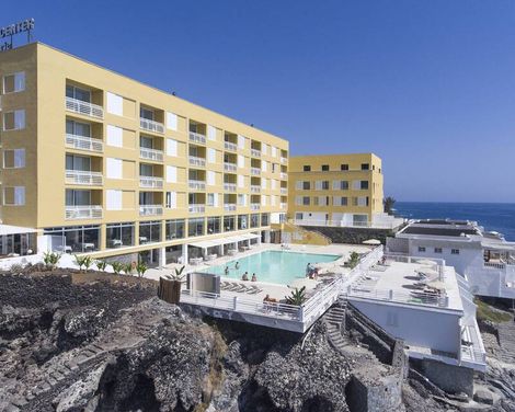 Atlantic Holiday Hotel