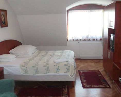 Helios Hotel Pension-1