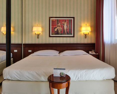 UNAWAY Hotel & Residence Contessa Jolanda Milano