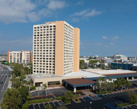 Hotel Fera Anaheim, a DoubleTree by Hilton-1
