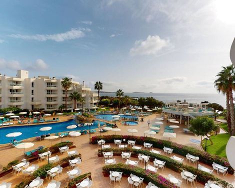 Tropic Garden Hotel & Apartments