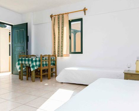Dionysos Hotel Apartments & Studios