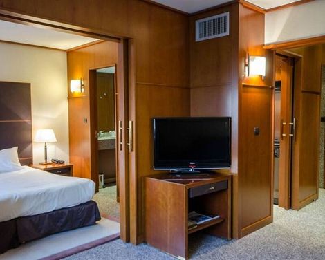Hôtel Goldstar Resort & Suites