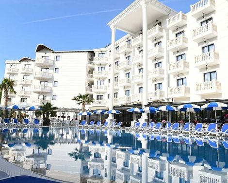 Onufri Hotel & SPA