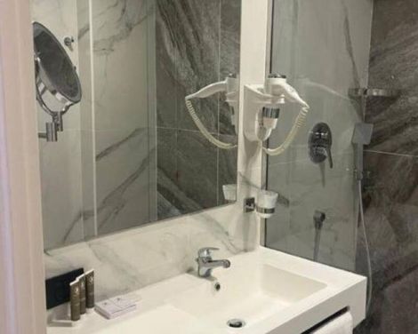 JR Hotels Bocconi Milano