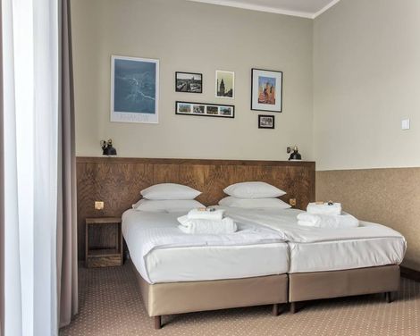 Daniel Griffin Aparthotel-1