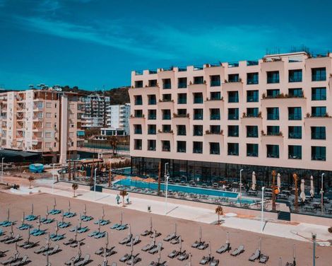 Royal G Deluxe Hotel & Spa