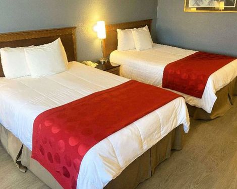 Ramada by Wyndham Los Angeles/Koreatown West-2