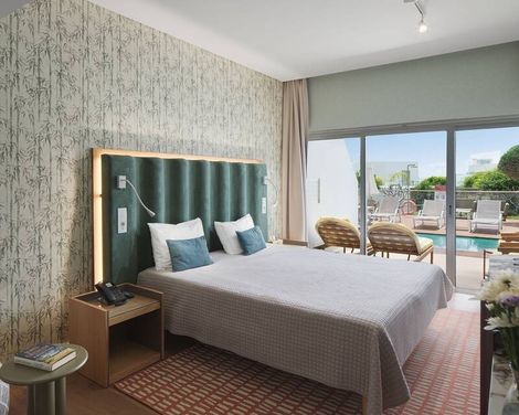 Leonardo Plaza Cypria Maris Beach Hotel & Spa