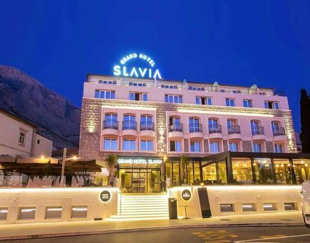 Grand Hotel Slavia an der Adria Küste, Kroatien