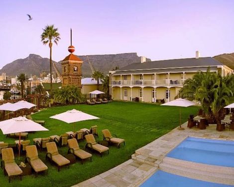 Dock House Boutique & Spa