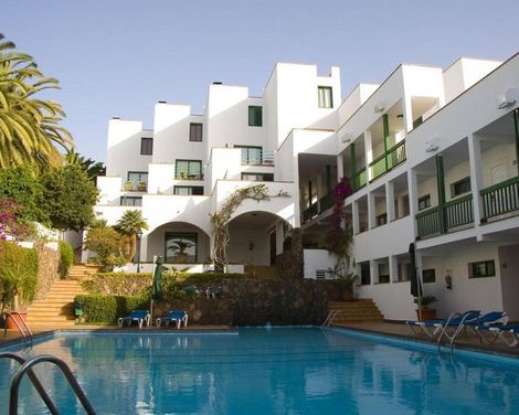 Aparthotel Esquinzo Y Monte del Mar-3