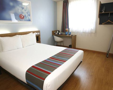 Travelodge Barcelona Poblenou-3