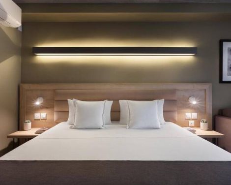 ST Azur Hotel