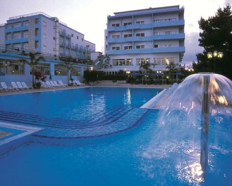 Hotel Santa Lucia Le Sabbie d'Oro-3