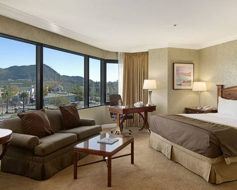 Hilton Los Angeles/Universal City-2