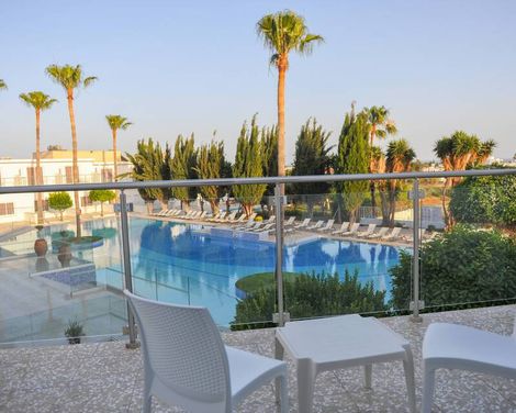 Fedrania Hotel