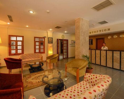 Perdikia Beach Hotel