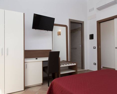 Hotel Villaggio Pineta Petto Bianco-2