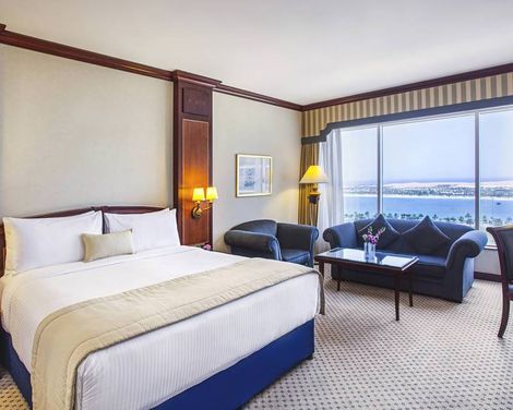 Corniche Hotel Abu Dhabi-2